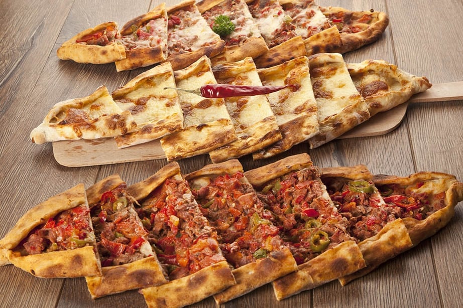 Image of three Turkish Pide with alternate filllings