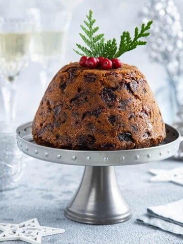 Traditional Thermomix Christmas pudding on a light Christmas background
