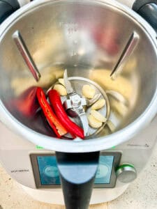 Garlic and chili in the Thermomix bowl